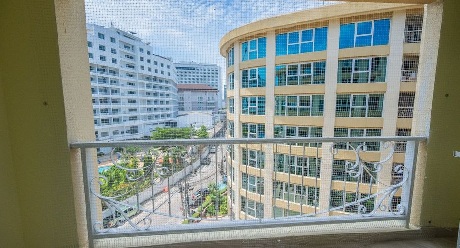 For sale 2 bedrooms condo in Bang Lamung, Chonburi