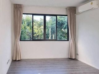 Condo en venta de 4 habitaciones en Prawet, Bangkok