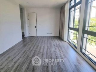 Condo en venta de 4 habitaciones en Prawet, Bangkok