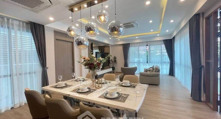 For sale 4 ベッドルーム villa in Jomtien, Pattaya
