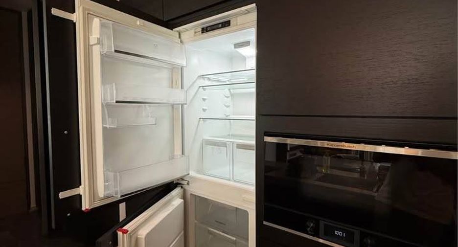 For rent and for sale 2 bedrooms condo in Pathum Wan, Bangkok