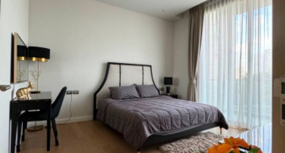 For sale 1 bed condo in Khlong San, Bangkok