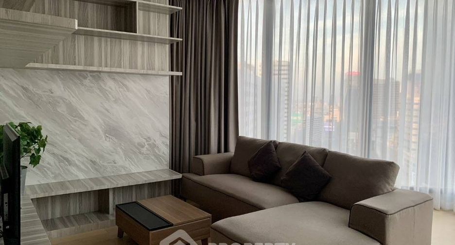 For rent 2 bedrooms condo in Huai Khwang, Bangkok
