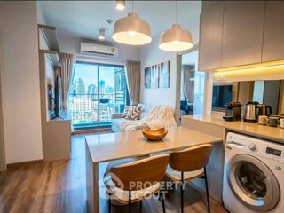 Wohnung zur Miete mit 2 Zimmer in Phra Khanong, Bangkok