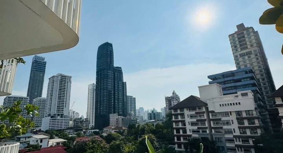 For rent 1 Beds condo in Watthana, Bangkok