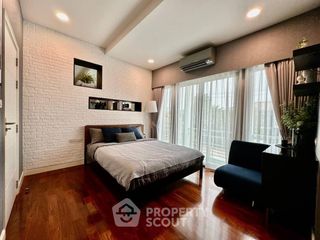 For rent 5 bedrooms house in Lat Krabang, Bangkok