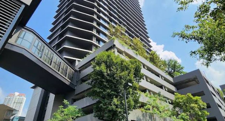 Condo en alquiler de 1 habitaciones en Khlong San, Bangkok
