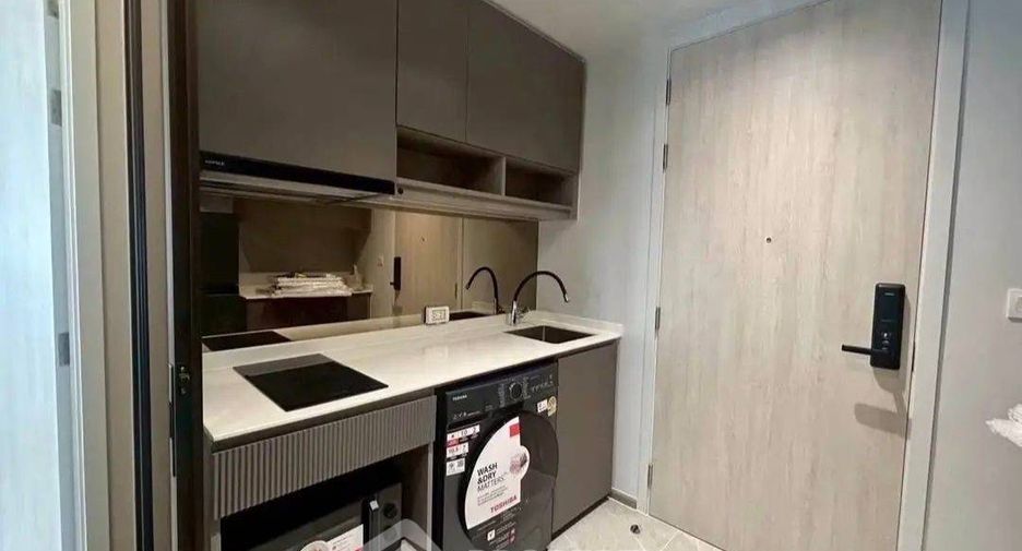 À louer 1 chambre condo à Watthana, Bangkok