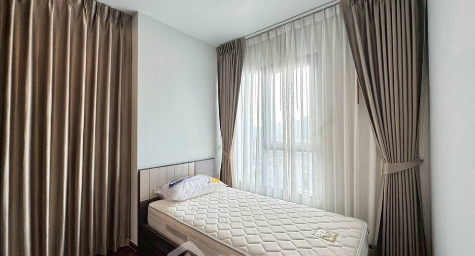 À louer 2 chambres condo à Watthana, Bangkok