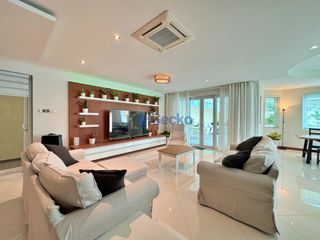出租 4 卧室 独立屋 在 Bang Lamung, Chon Buri