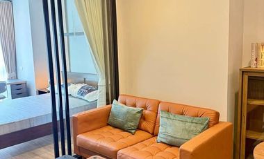 Condo en alquiler de 1 habitaciones en Khlong Toei, Bangkok