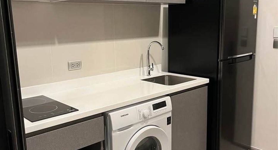 For rent 1 bed condo in Huai Khwang, Bangkok