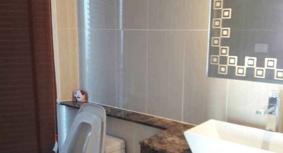 For rent 2 bedrooms condo in Bang Lamung, Chonburi