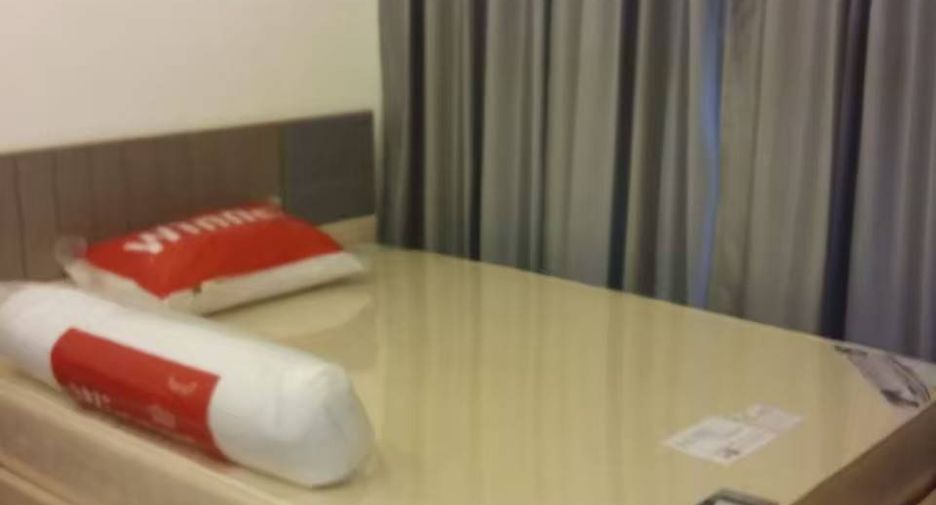 Wohnung zur Miete mit 1 Zimmer in Bang Rak, Bangkok
