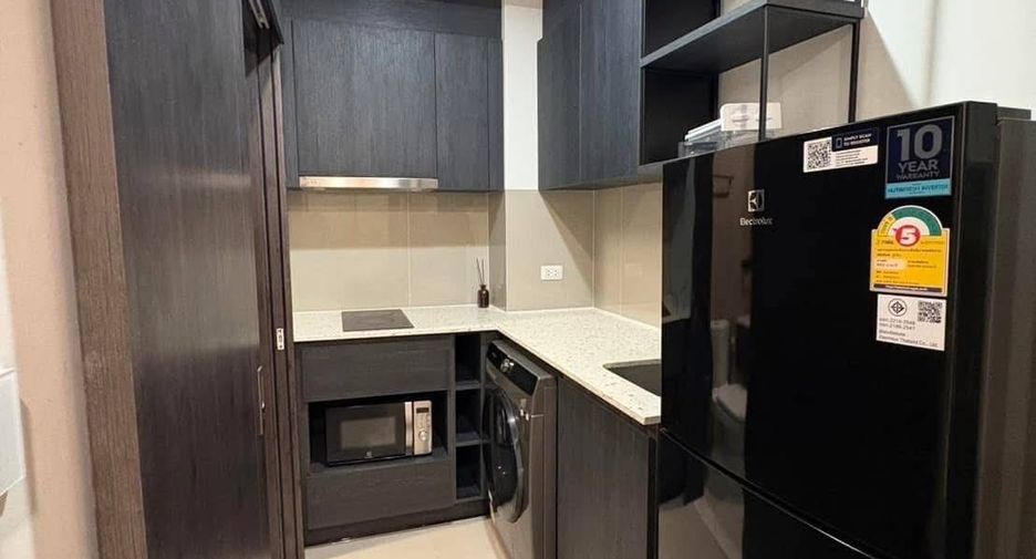 For rent 1 bed condo in Huai Khwang, Bangkok