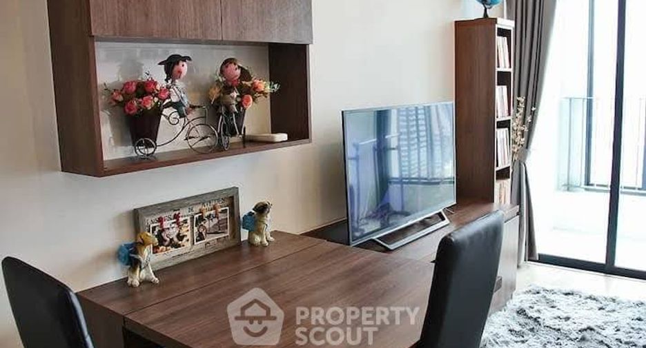 Wohnung zur Miete mit 1 Zimmer in Bang Rak, Bangkok