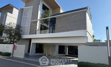 For rent 5 bedrooms house in Saphan Sung, Bangkok