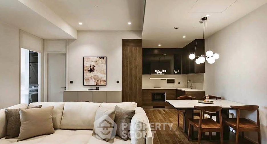 For rent 2 bedrooms condo in Pathum Wan, Bangkok