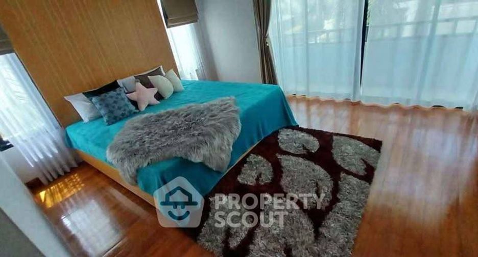 For rent 4 bedrooms house in Bang Lamung, Chonburi