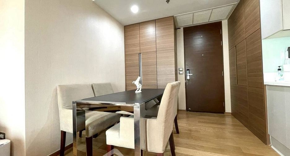 Wohnung zur Miete mit 2 Zimmer in Watthana, Bangkok
