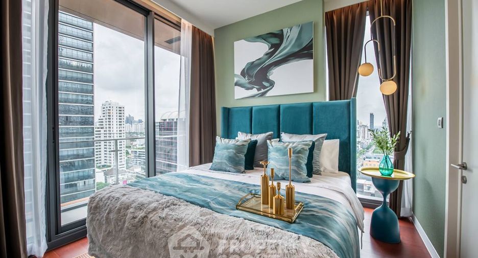 For rent 2 bedrooms condo in Watthana, Bangkok