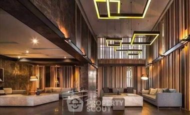 Condo en alquiler de 2 habitaciones en Huai Khwang, Bangkok