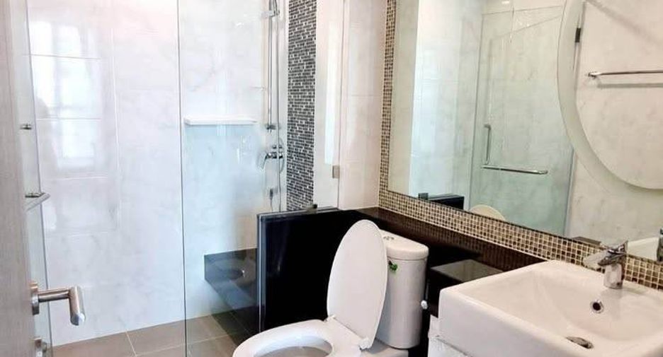 Condo en alquiler de 1 habitaciones en Watthana, Bangkok