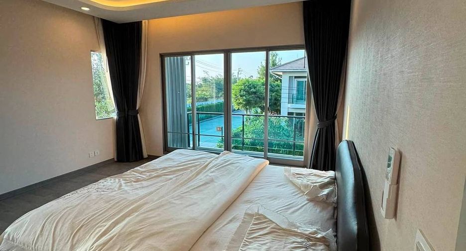 Haus zur Miete mit 4 Zimmer in Saphan Sung, Bangkok