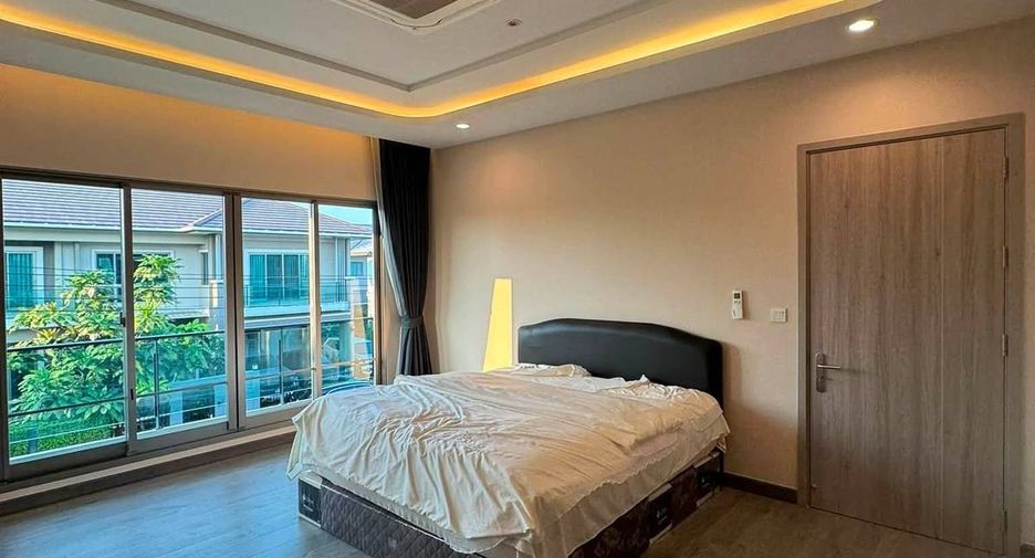 Haus zur Miete mit 4 Zimmer in Saphan Sung, Bangkok