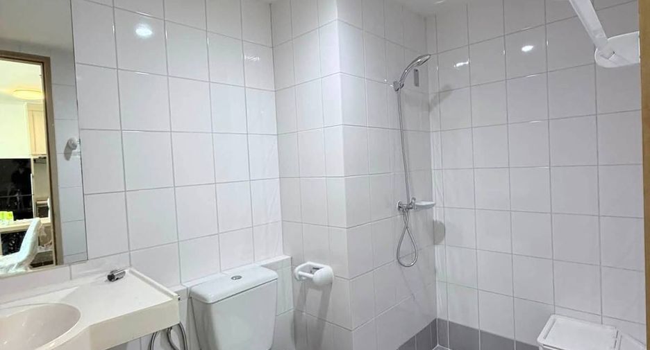 For rent 2 bedrooms condo in Rat Burana, Bangkok