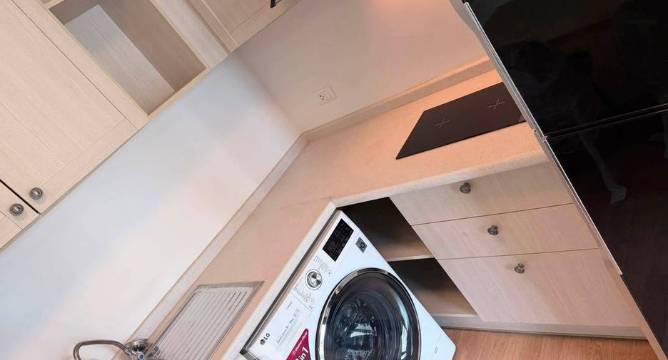 For rent 2 bedrooms condo in Rat Burana, Bangkok