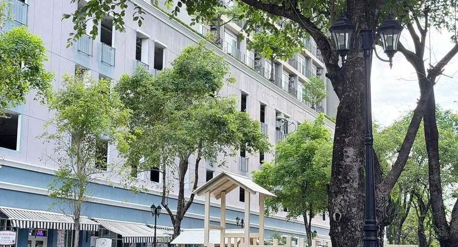 For rent 2 bedrooms condo in Rat Burana, Bangkok