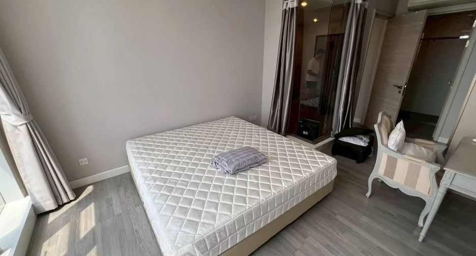 For rent 1 bed condo in Sathon, Bangkok