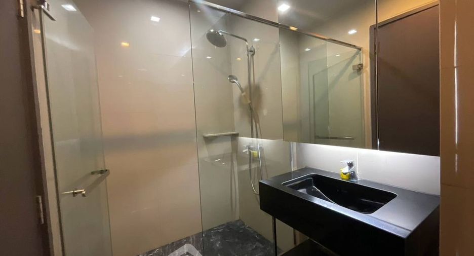 Condo en alquiler de 1 habitaciones en Khlong Toei, Bangkok