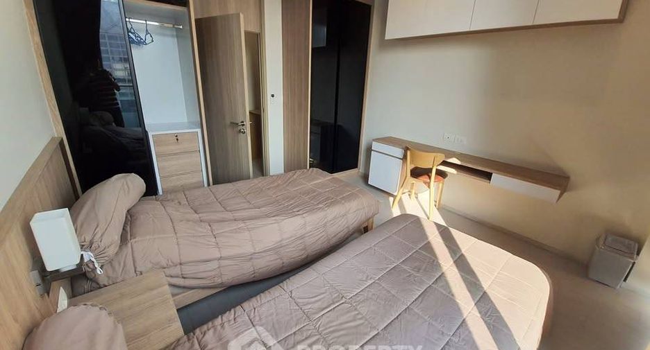 For rent 2 bedrooms condo in Pathum Wan, Bangkok