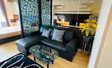 Wohnung zur Miete mit 1 Zimmer in Khlong Toei, Bangkok