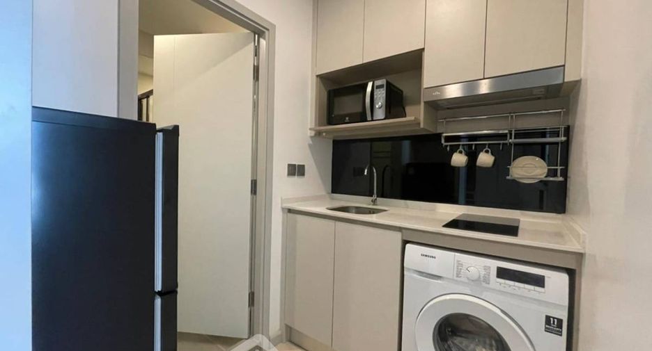 Condo en alquiler de 1 habitaciones en Sathon, Bangkok