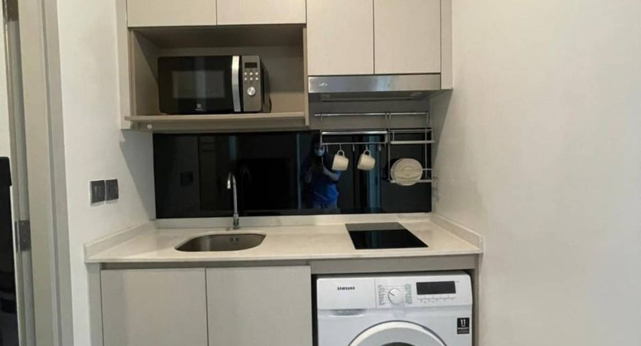 Condo en alquiler de 1 habitaciones en Sathon, Bangkok