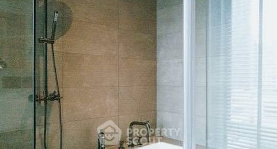 For rent 2 ベッドルーム condo in Watthana, Bangkok
