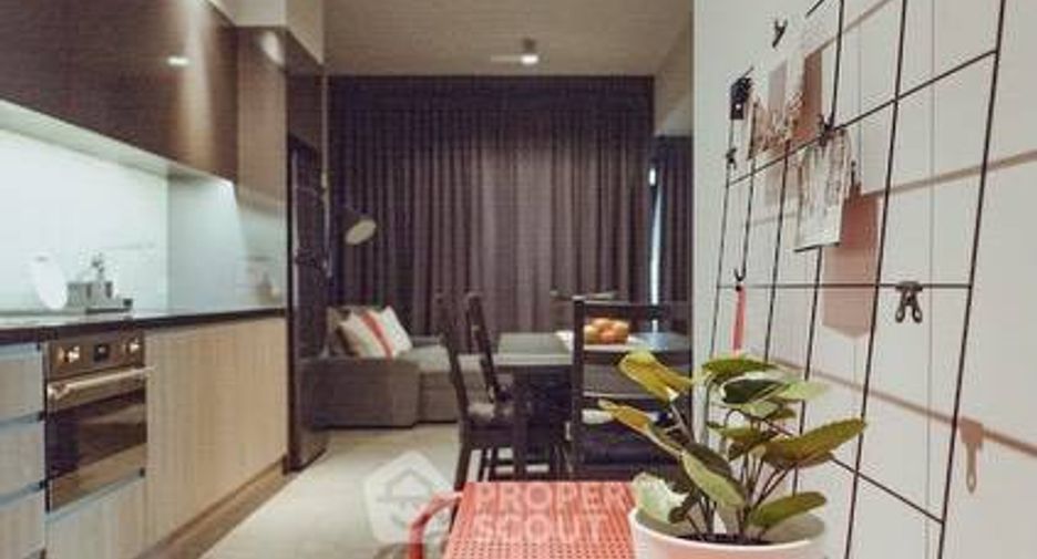 For rent 2 ベッドルーム condo in Watthana, Bangkok