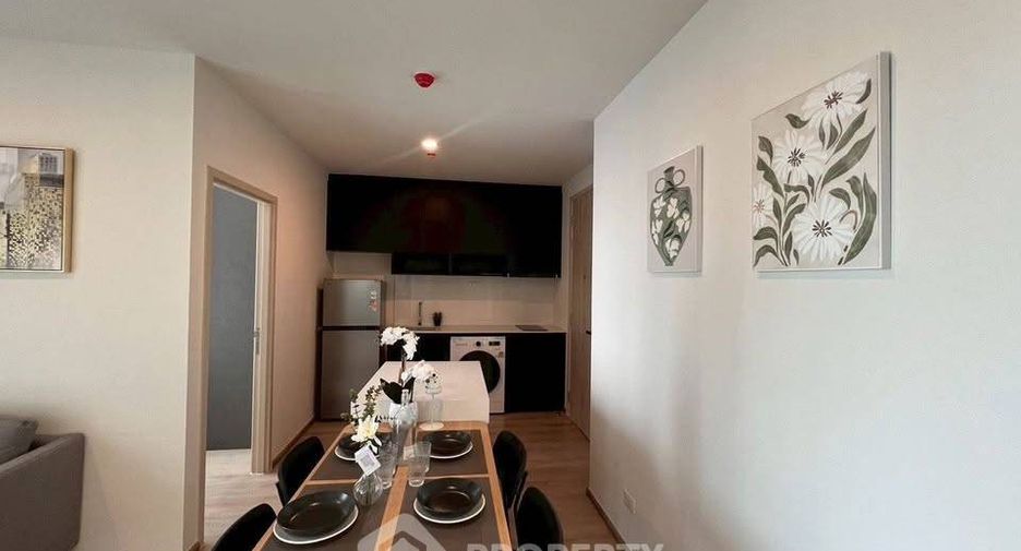 Condo en alquiler de 2 habitaciones en Huai Khwang, Bangkok