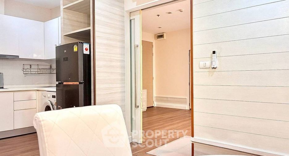 For rent 2 bedrooms condo in Bang Na, Bangkok
