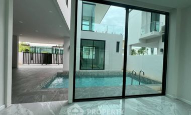 For rent 4 ベッドルーム house in Bang Khen, Bangkok