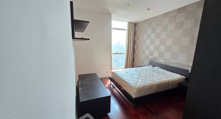 À louer 3 chambres condo à Pathum Wan, Bangkok