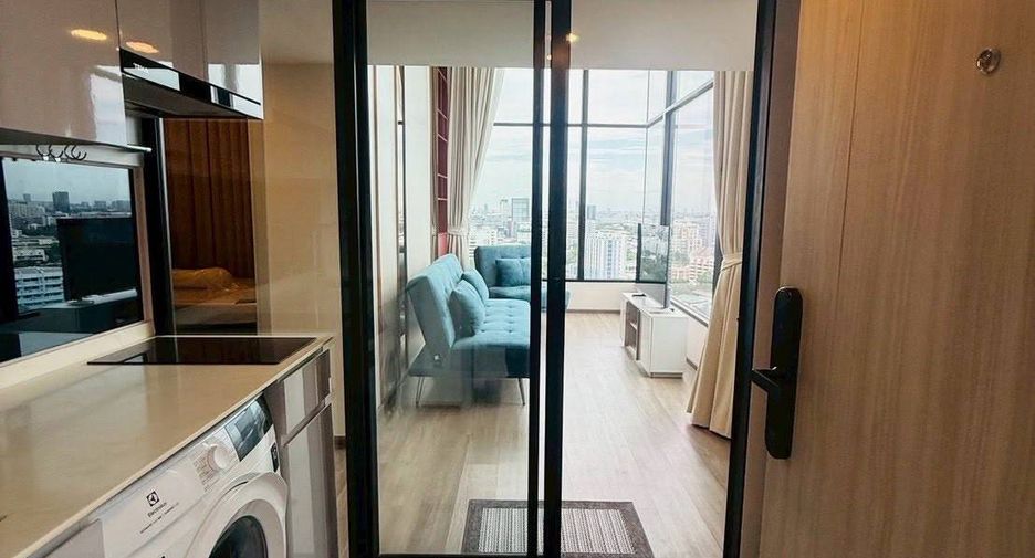 For rent 2 ベッドルーム condo in Chatuchak, Bangkok