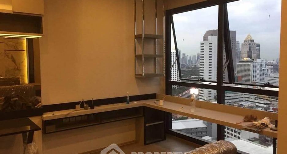 À louer 1 chambre condo à Bang Rak, Bangkok
