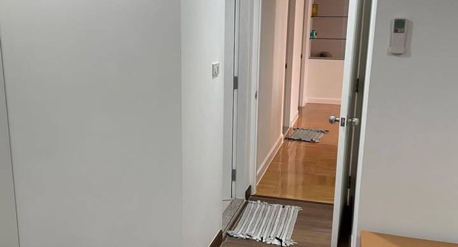 Wohnung zur Miete mit 2 Zimmer in Yan Nawa, Bangkok