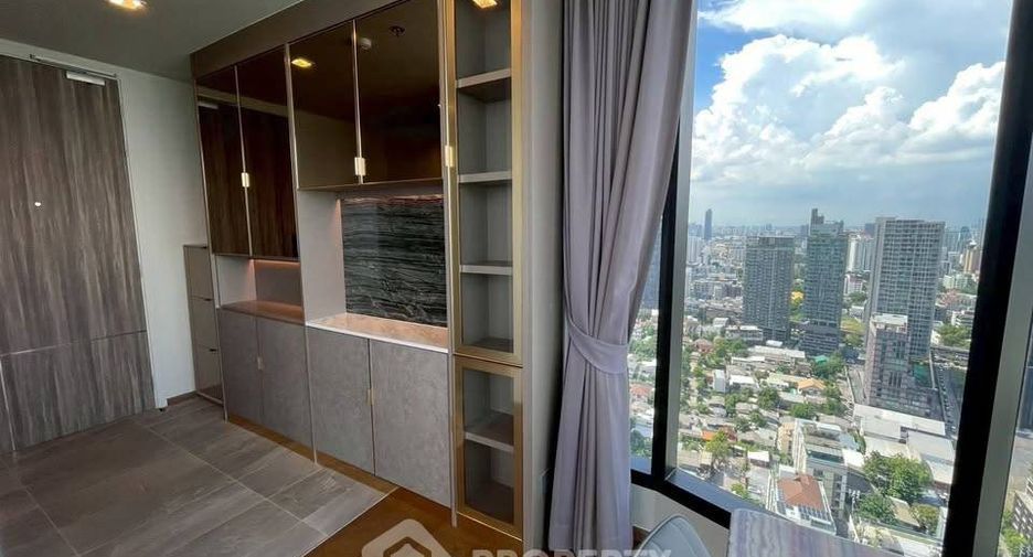 Condo en alquiler de 1 habitaciones en Khlong Toei, Bangkok