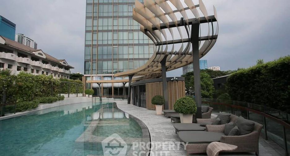 For rent 2 bedrooms condo in Watthana, Bangkok