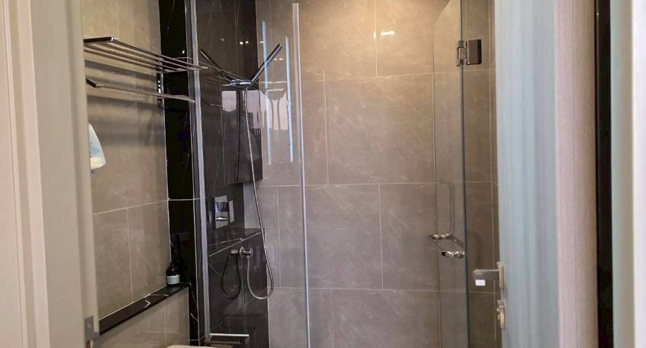 For rent 1 bed condo in Huai Khwang, Bangkok